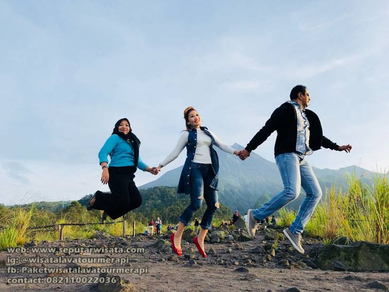 lava tour merapi sunrise