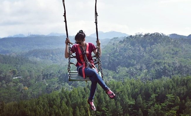 Ayunan Langit Watu Djaran