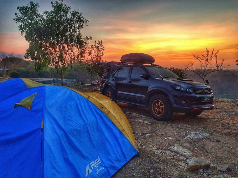 watu mabur camping