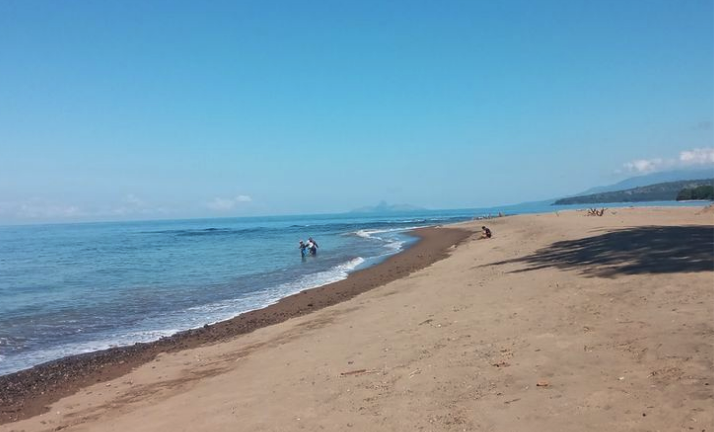 Pantai Toka